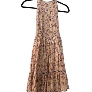 Sunday Mi Amor floral dress. Open Back Size S